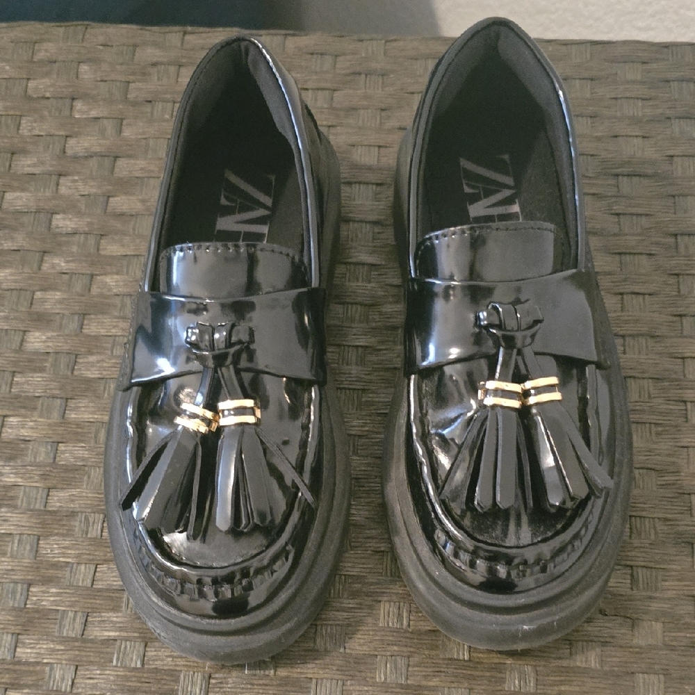 Zara Shiny Black Loafers with Tassels